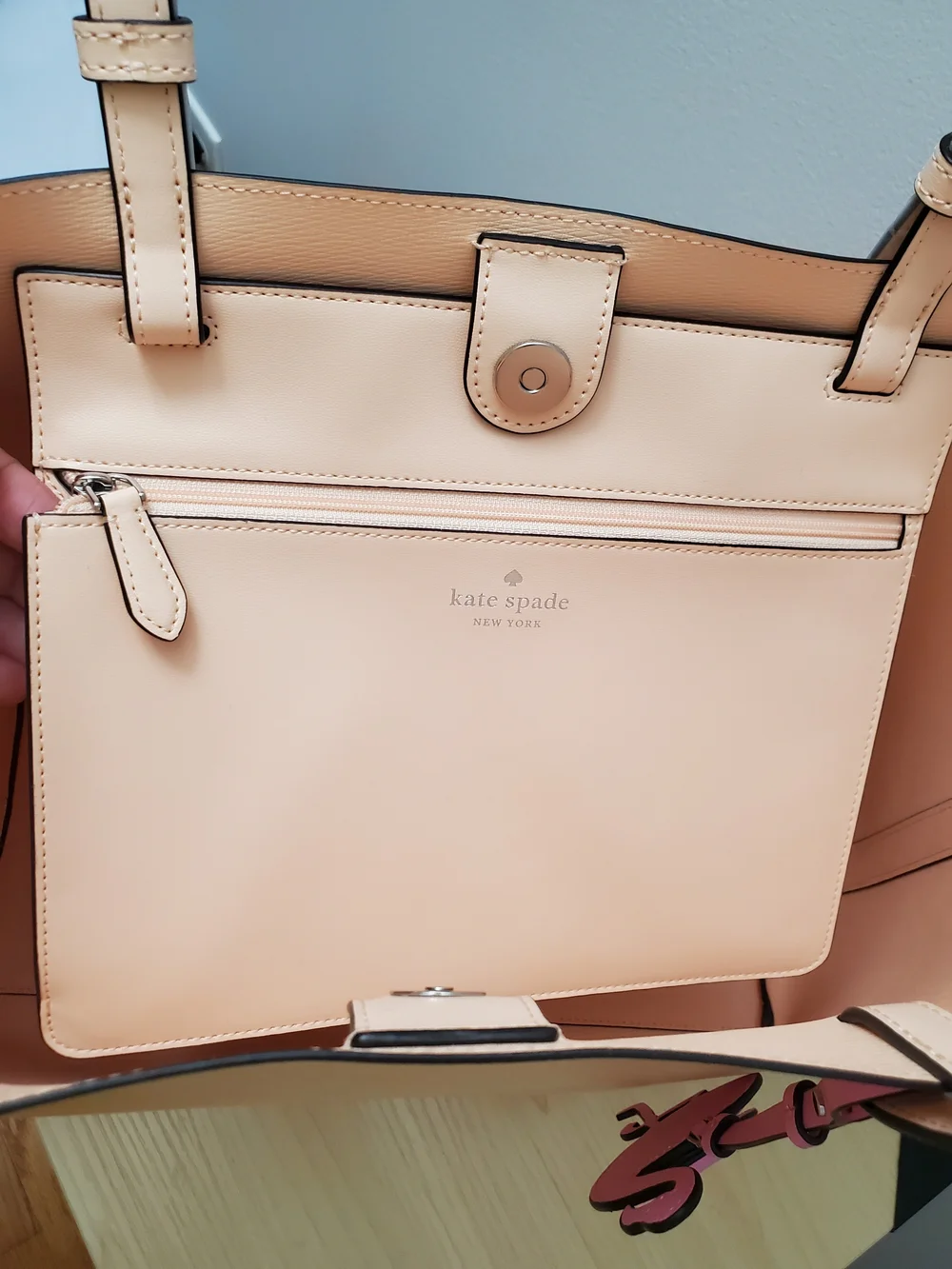 kate spade Tessa Leather Tote Bag w/Flamingo Charm. Crisp Peach. NWT. Msrp: $429